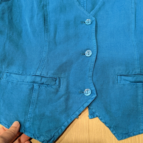 Blue Sleeveless Vest Top - Picture 4 of 7